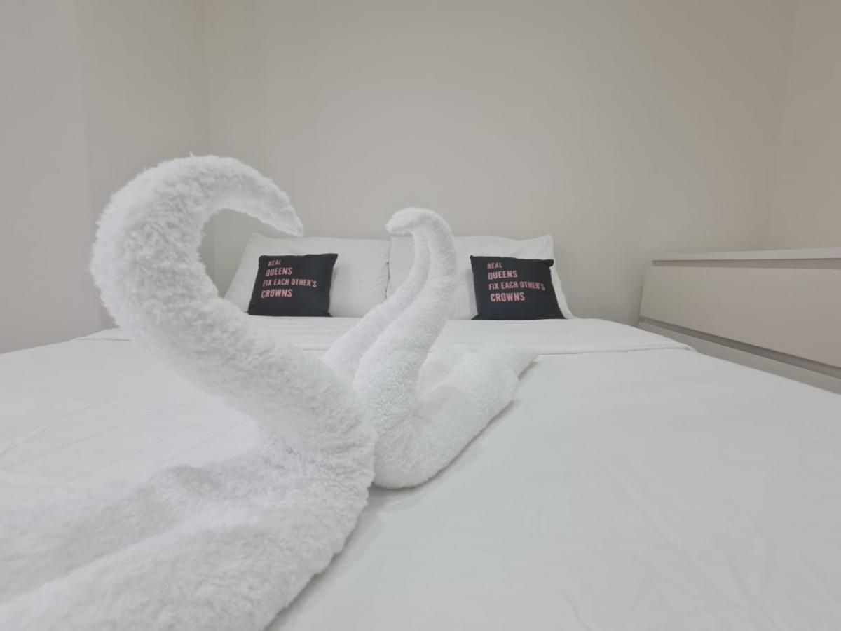 Mile End- Prime Location 호텔 런던 외부 사진